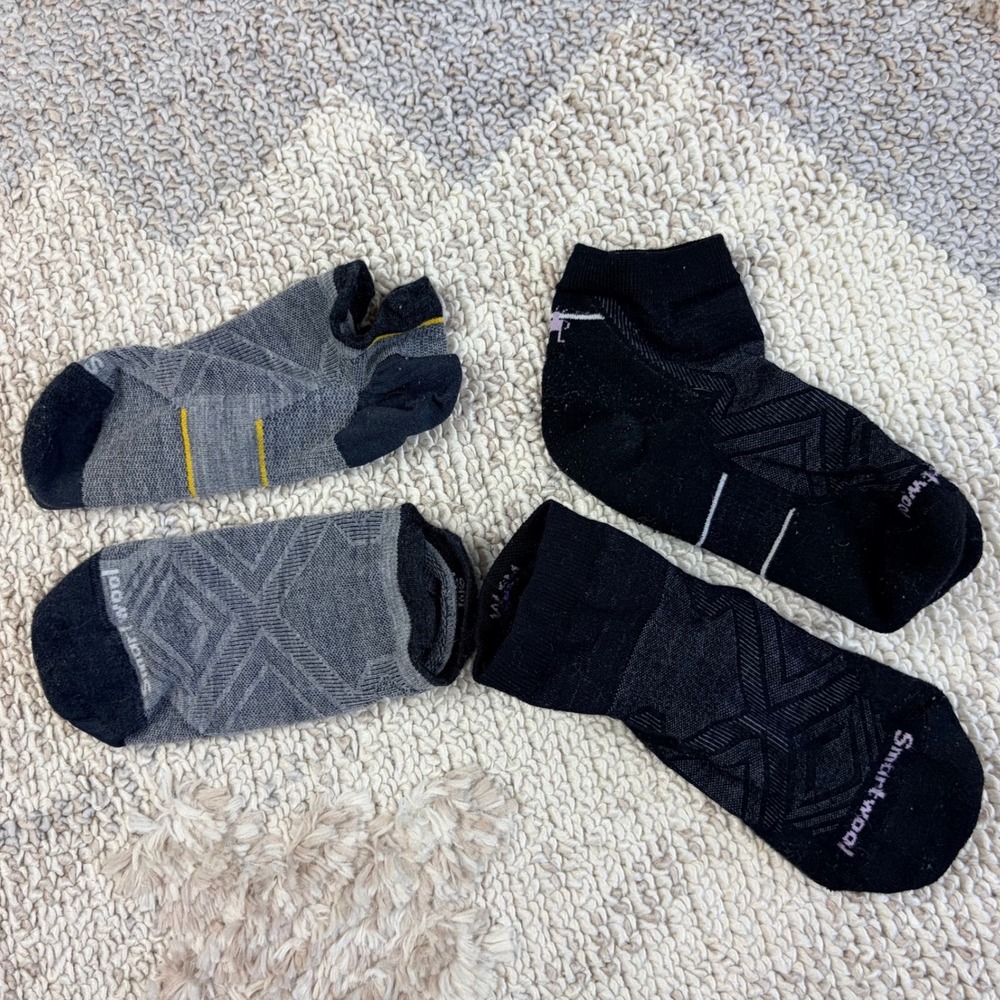Smartwool PhD Run Elite Low Cut Socks 2 Pair Pack Womens Small Black Grey Purple